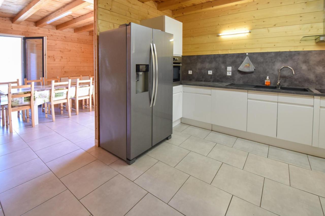 Domaine Du Sauveur Apartment ลูซ-แซ็ง-โซเวอร์ ภายนอก รูปภาพ