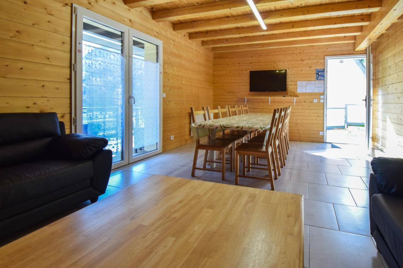 Domaine Du Sauveur Apartment ลูซ-แซ็ง-โซเวอร์ ภายนอก รูปภาพ