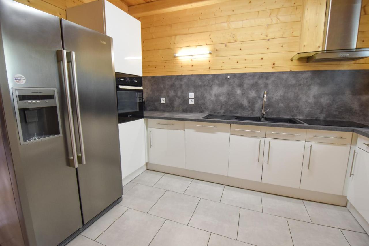 Domaine Du Sauveur Apartment ลูซ-แซ็ง-โซเวอร์ ภายนอก รูปภาพ