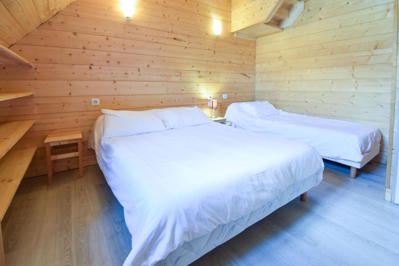 Domaine Du Sauveur Apartment ลูซ-แซ็ง-โซเวอร์ ภายนอก รูปภาพ