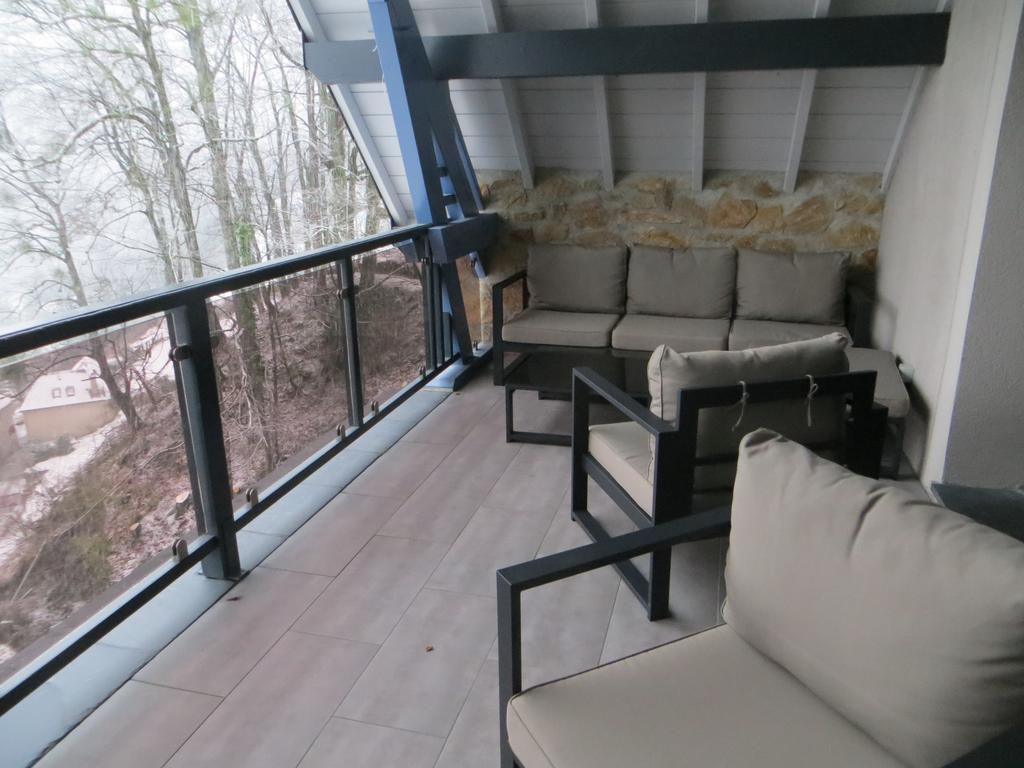 Domaine Du Sauveur Apartment ลูซ-แซ็ง-โซเวอร์ ห้อง รูปภาพ