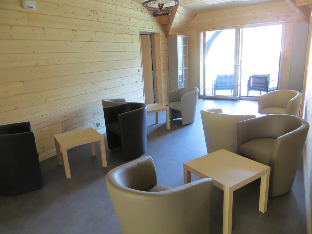 Domaine Du Sauveur Apartment ลูซ-แซ็ง-โซเวอร์ ภายนอก รูปภาพ
