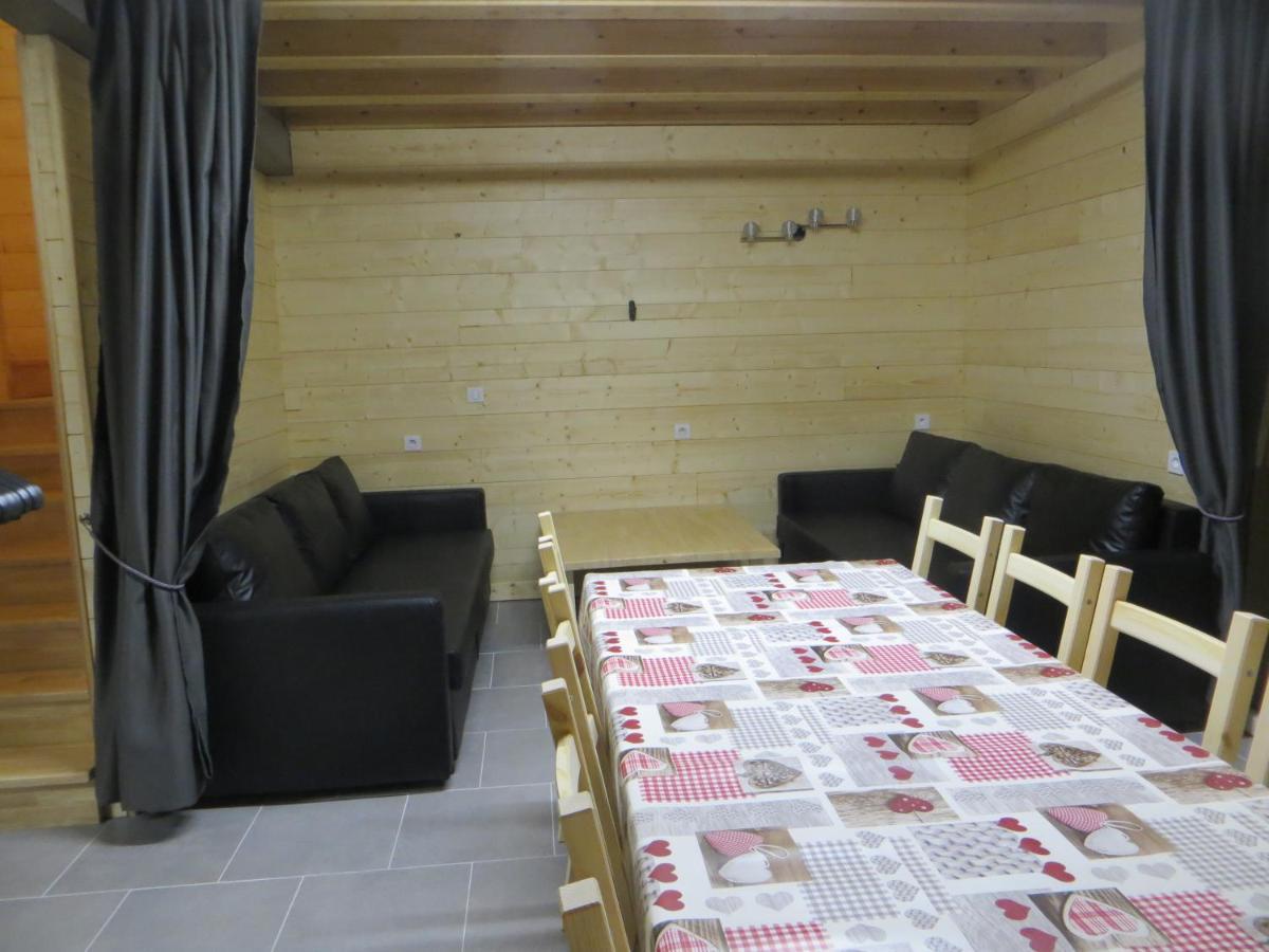 Domaine Du Sauveur Apartment ลูซ-แซ็ง-โซเวอร์ ภายนอก รูปภาพ
